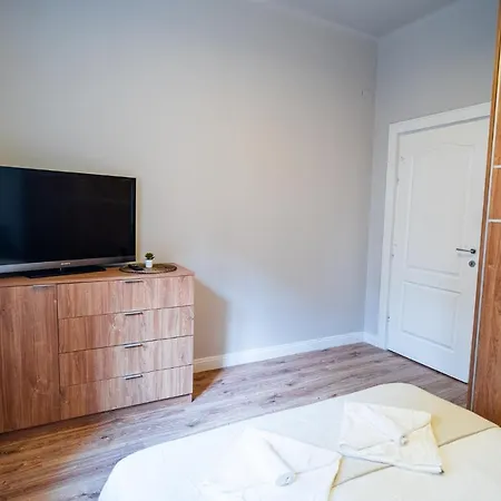 Apartment Xityscape Serenity Gateway To Bucharest's Heritage